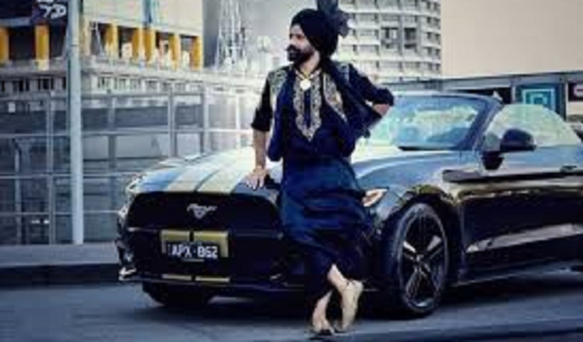 punjabi singer prince randhawa fires gun after car collision in mohali
