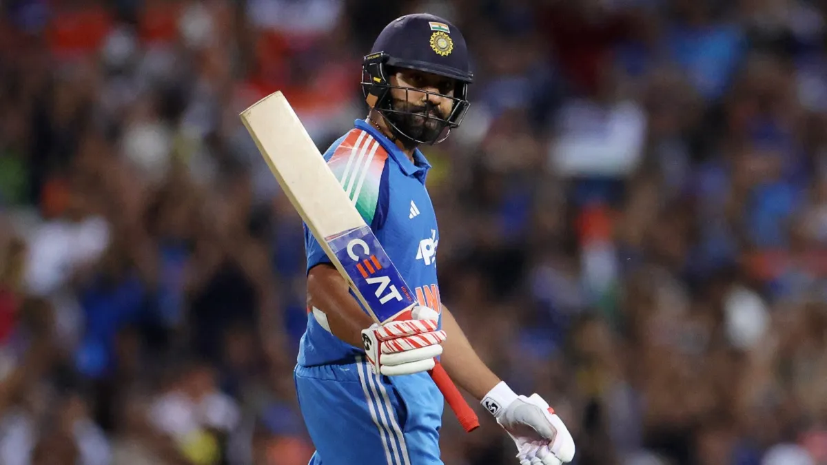 https://www.jagranimages.com/images/2025/10/27/article/image/rohit33rd-1761531882052.jpg