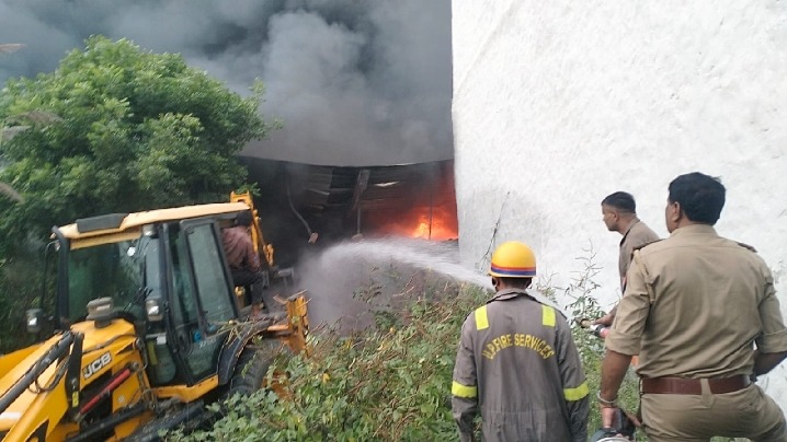 massive fire engulfs electronics warehouse in meerut causing huge loss