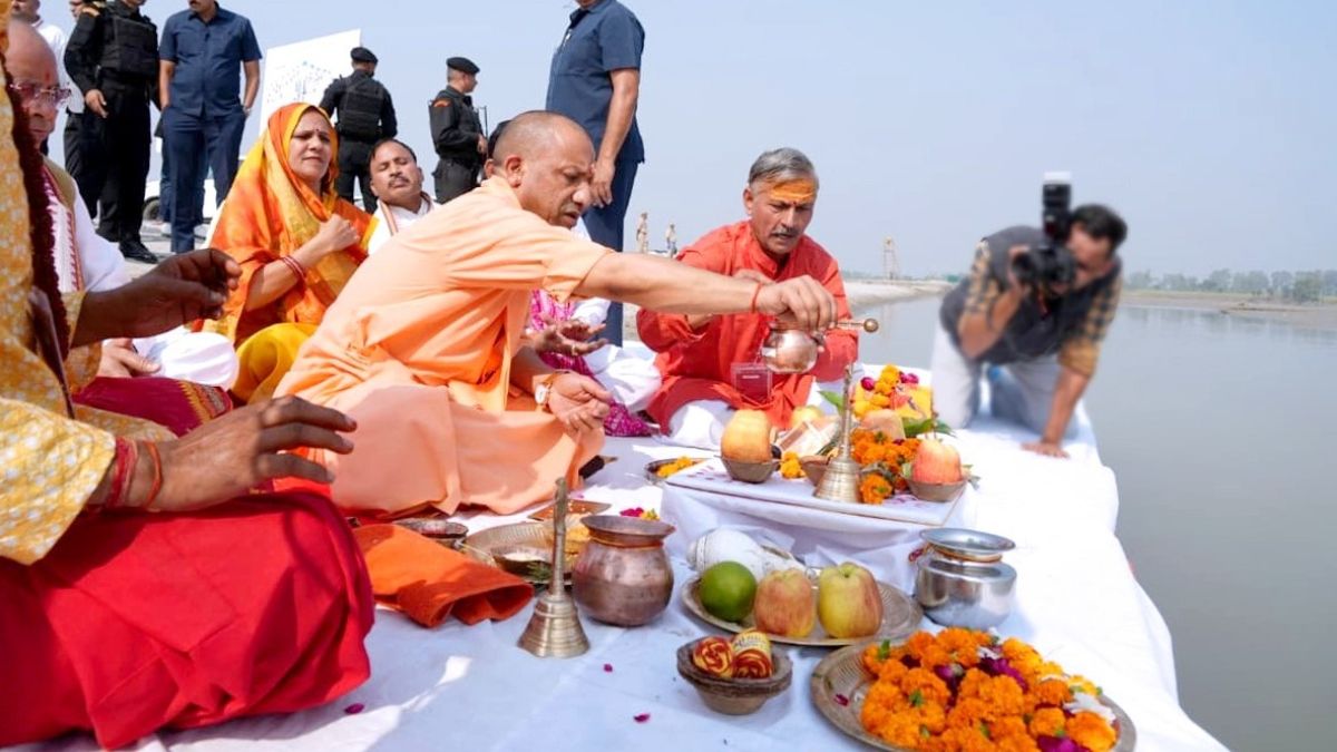 security breach suspects reach up cm yogi adityanath at ganga ghat