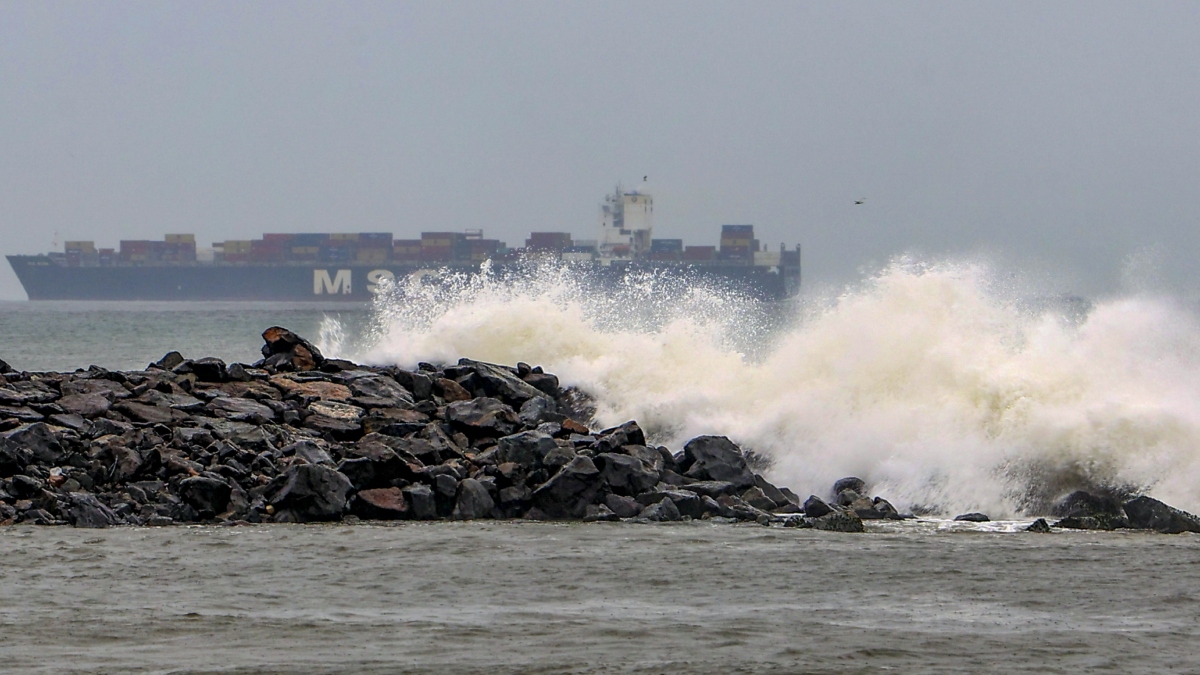 jharkhand alert montha cyclone threat disaster management preparedness