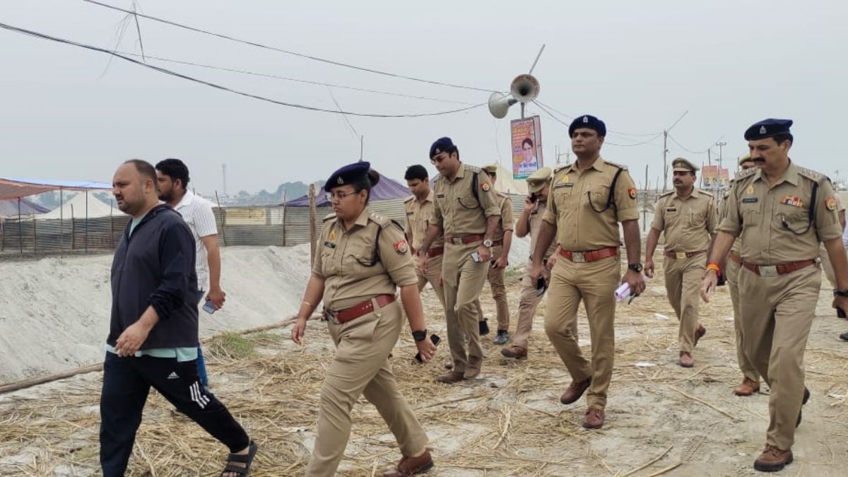 hapur bku bhanu holds employee hostage at kartik purnima mela