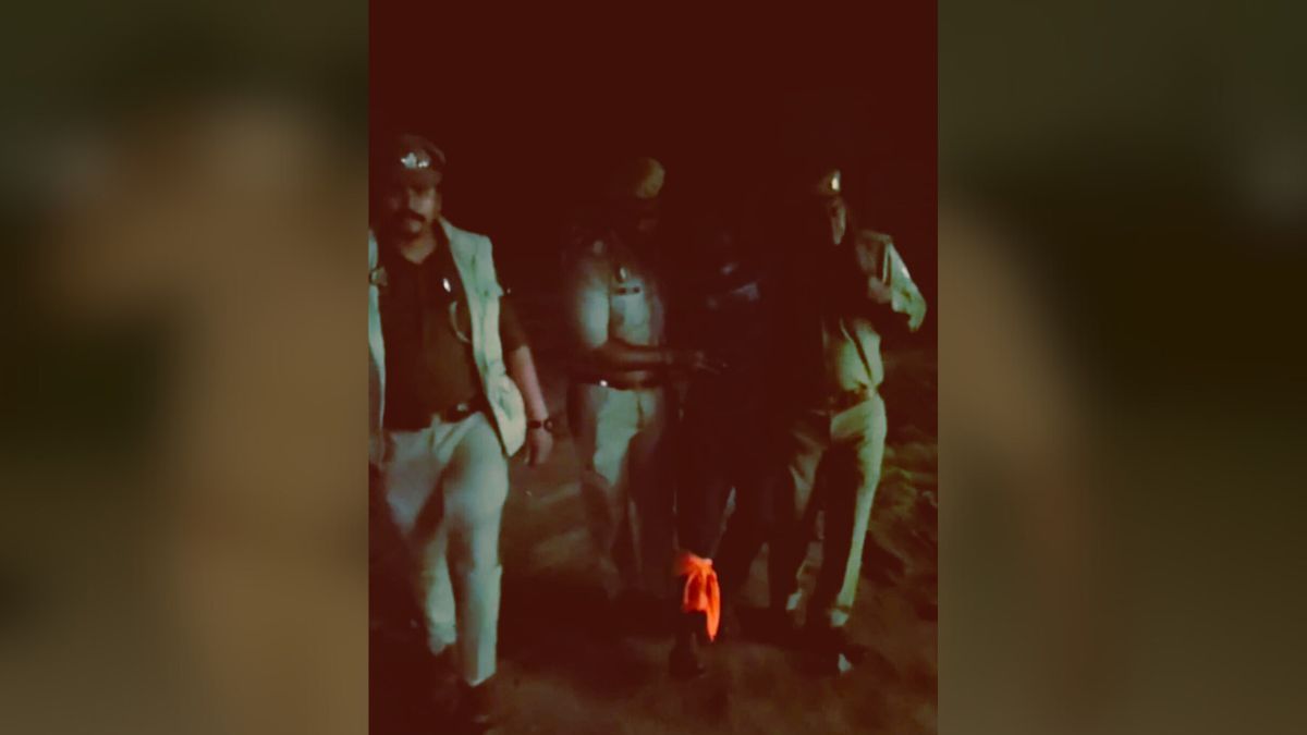 hardoi police busts theft gang notorious criminal injured in encounter