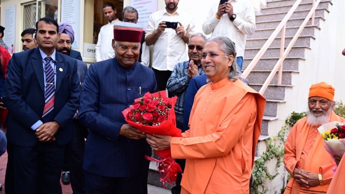 former president kovind immersed in spirituality in uttarakhand