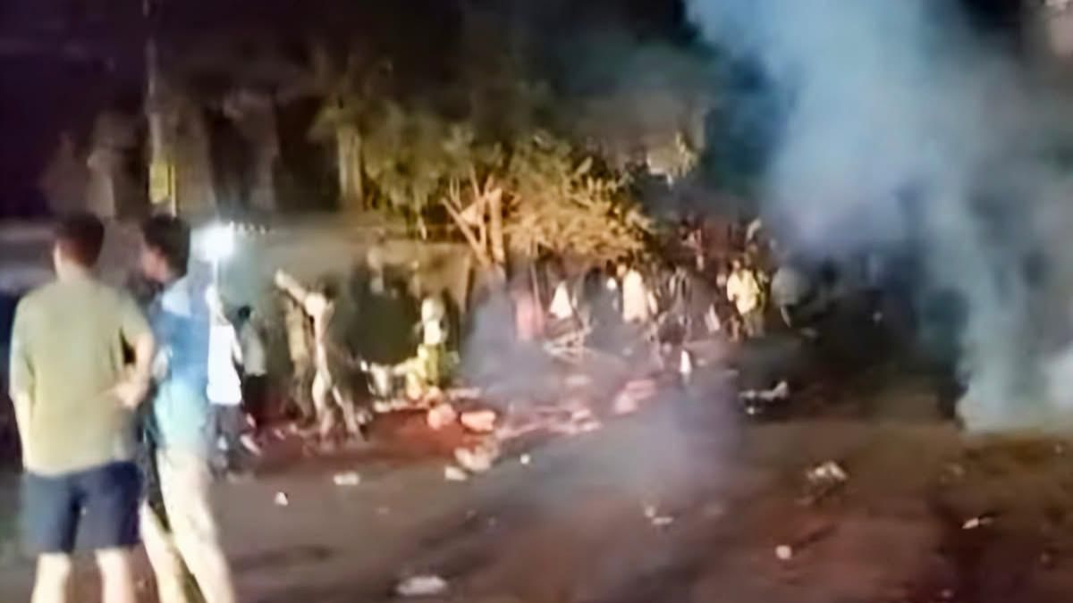 chaibasa no entry protest turns violent police clash stone pelting