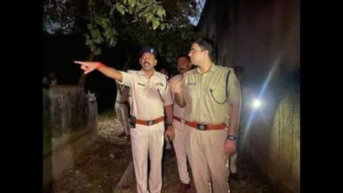 jamshedpur encounter criminal shot after firing at businessman house