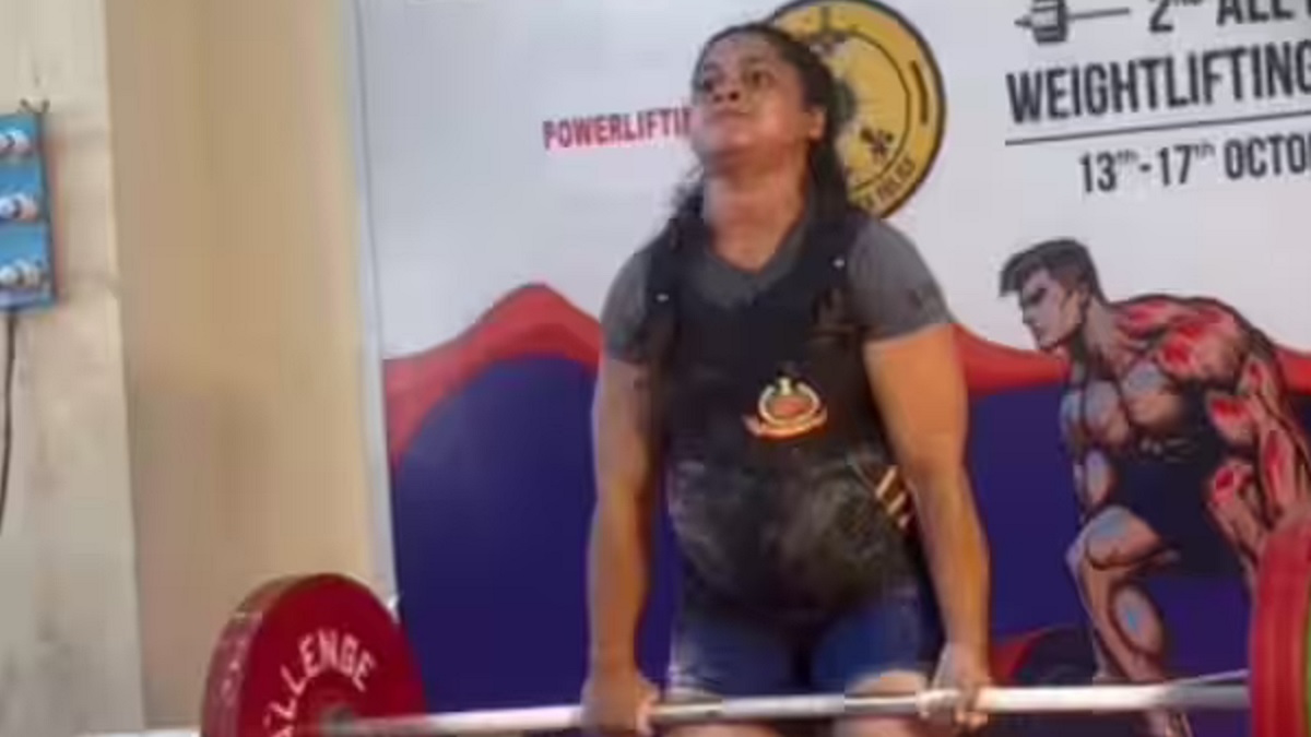 seven month pregnant sonika yadav clinches 145 kg weight and create history by winning medal