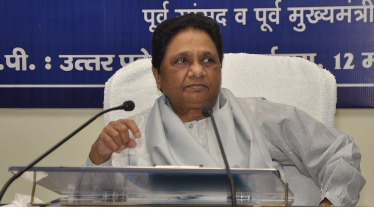up news bsp president mayawati has trick to defeat bjp says muslims has to leave these parties