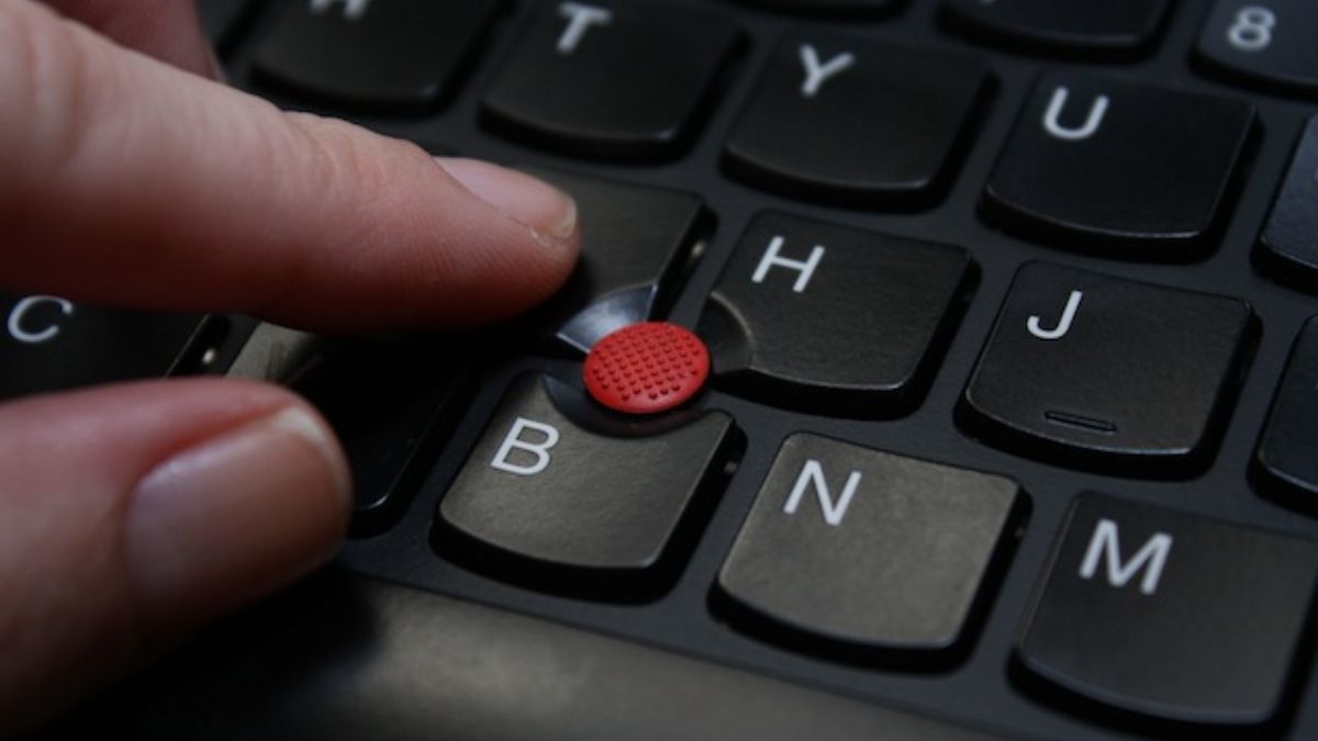 red button on laptop what is trackpoint and how to use it