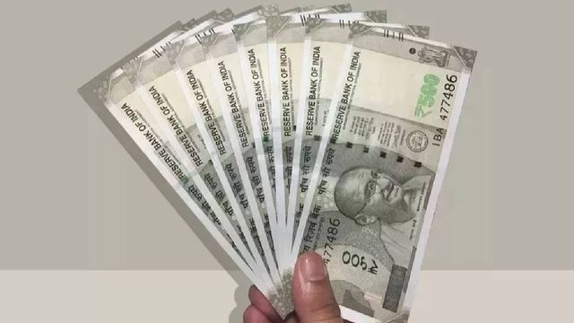 top 5 best saving scheme ppf nsc ssy scss potd check full list with interest rate and detail