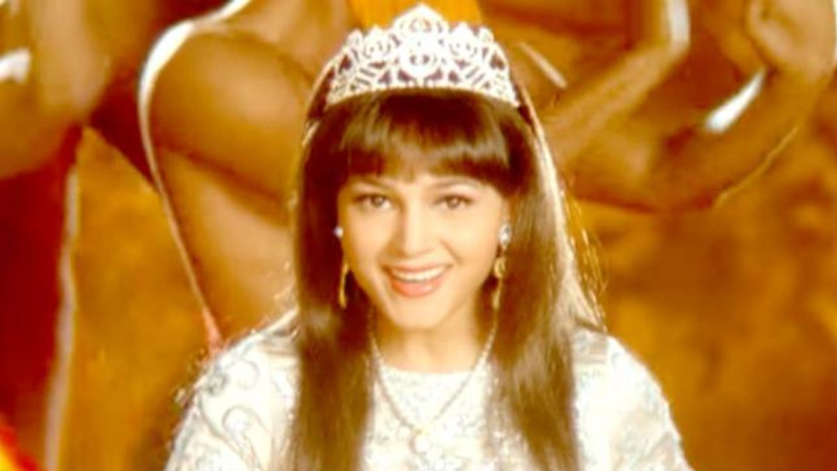 aishwarya rai kajra re song singer alisha chinai looks unrecognisable in latest photos see here