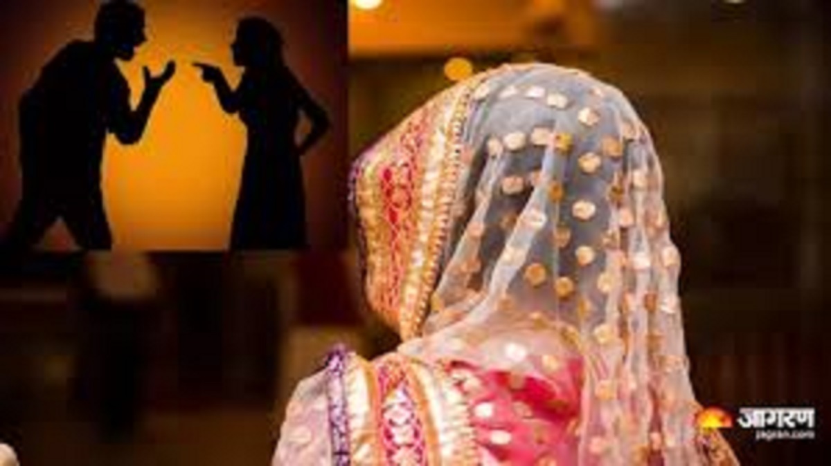 woman elopes with lover in bijnor refuses to return to husband