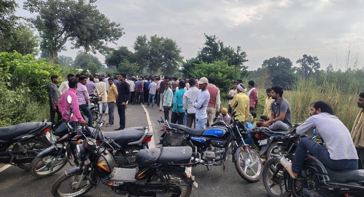 farrukhabad school bus accident kills teen family protests