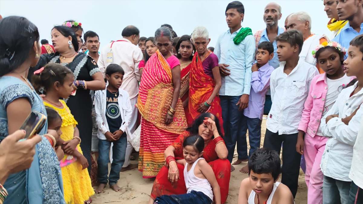 bihar chhath puja tragedy 14 drown rescue operations underway