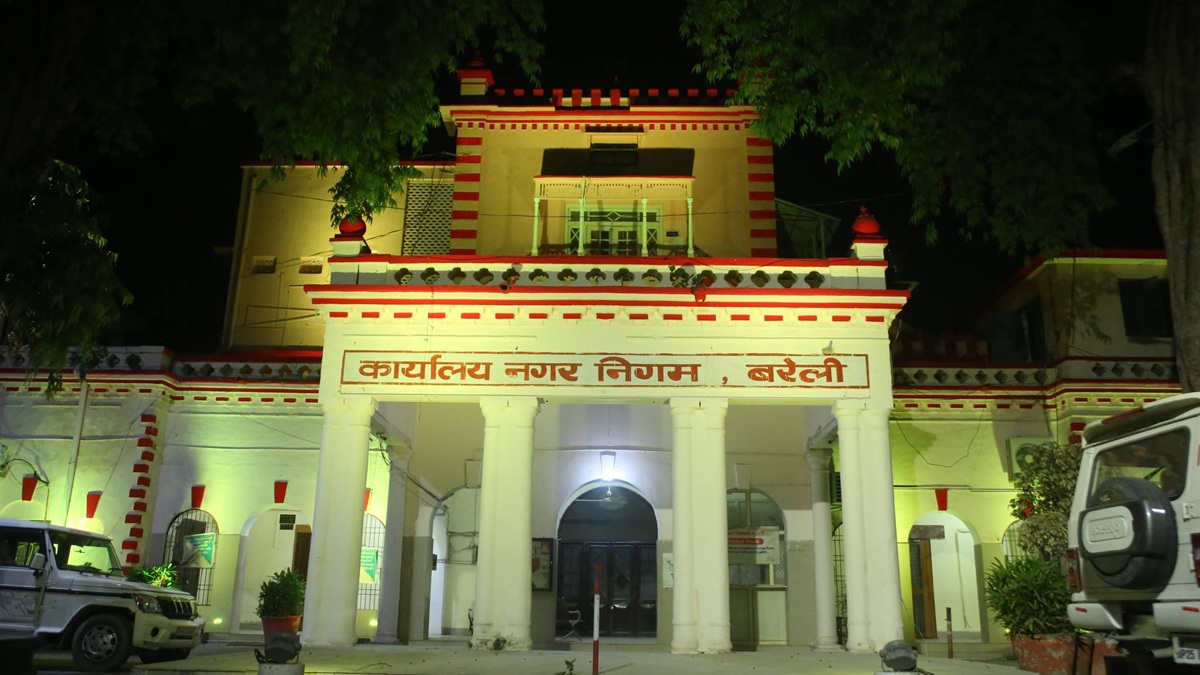 bareilly nagar nigam forged signature payment attempt under investigation