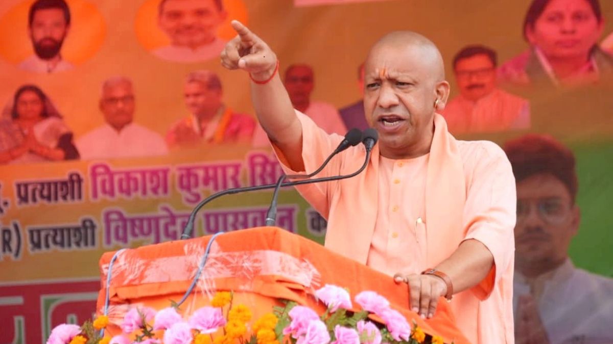 rjd and congress commit robbery by extinguishing the lantern cm yogi held three rallies in bihar targeting jungle raj