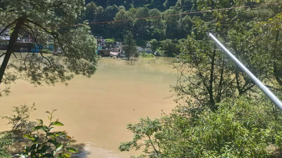 Uttarakhand News: नगर पालिका की लापरवाही से उद्गम वाले जिले में ही मैली हो रही गंगा, प्रदूषण नियंत्रण में विफलता
