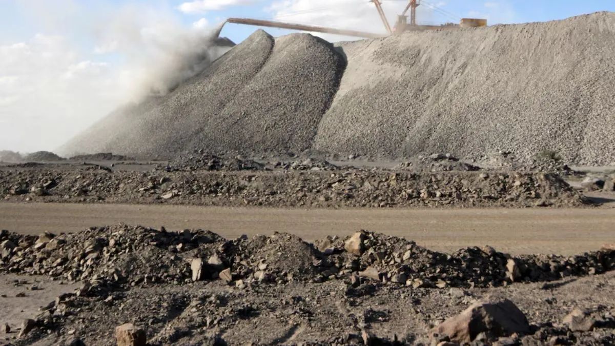 china ready to supply rare earth magnets to india again granting import licenses to four companies