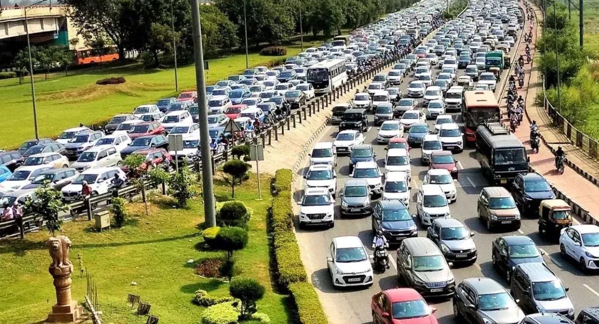 delhi vehicle ban no entry for these vehicles from november 1st