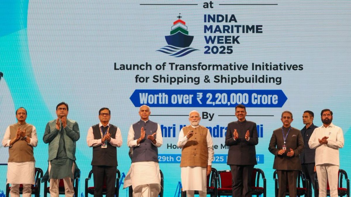 pm modi invites global investors india ports are great for investment