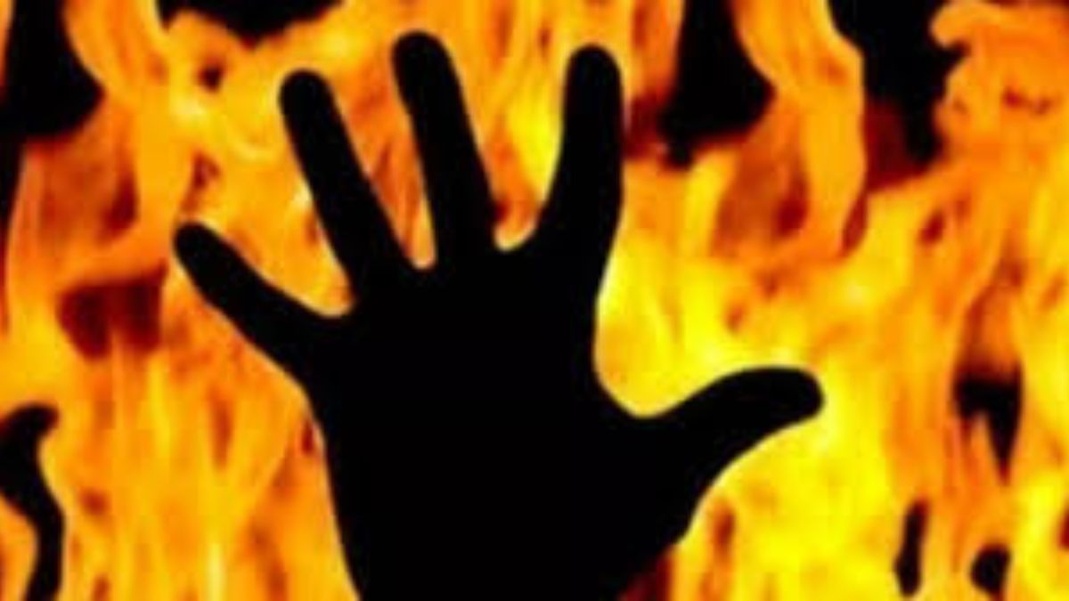 wife sets husband on fire tied to bed in horrific act