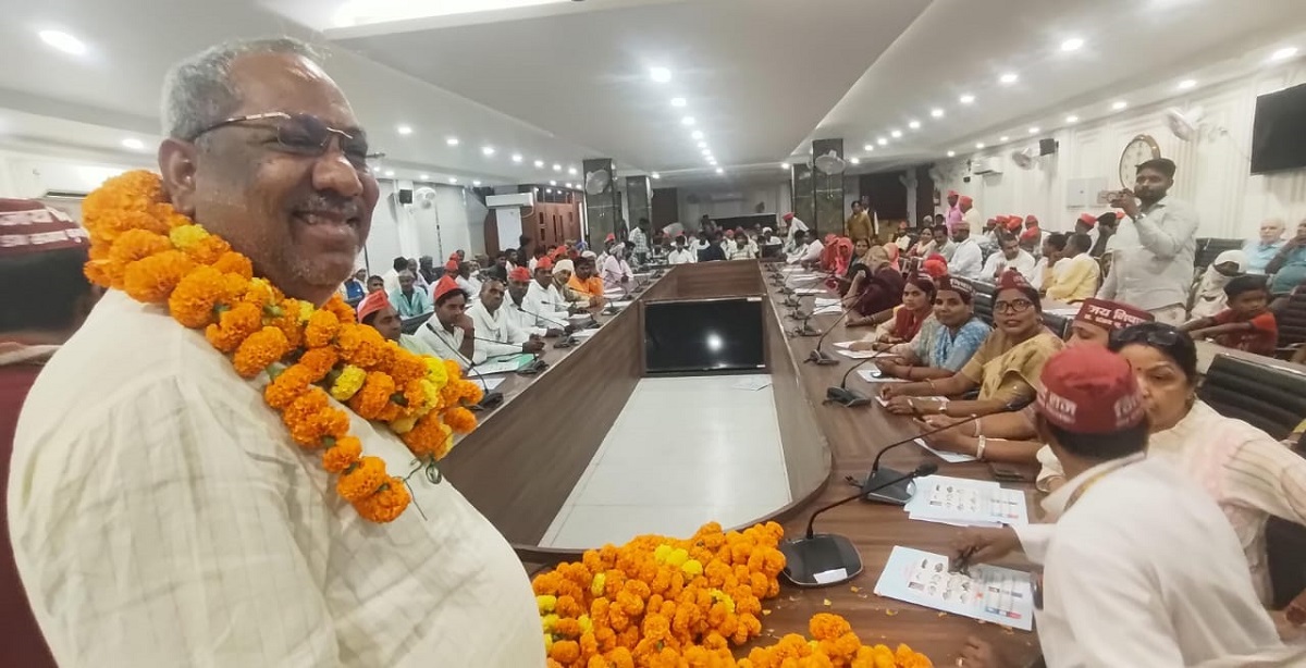 sanjay nishad social thinking not degree essential for leadership