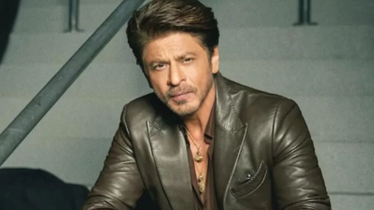 shah rukh khan trolled by user for talent and looks king khan gives solid reply during asksrk