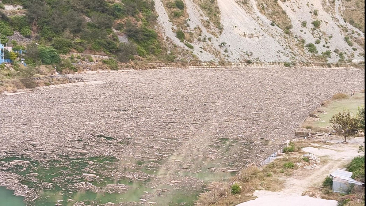 increasing water level of tehri dam lake is a problem