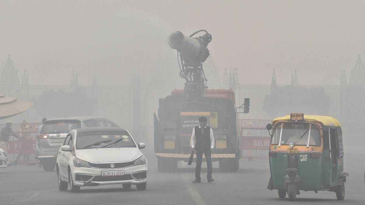 delhi october pollution air quality worsens despite rainfall