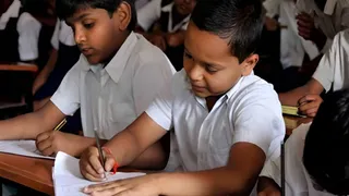 नई मान्यता नीति से लगभग 20 हजार नई सीटें सृजित होंगी।