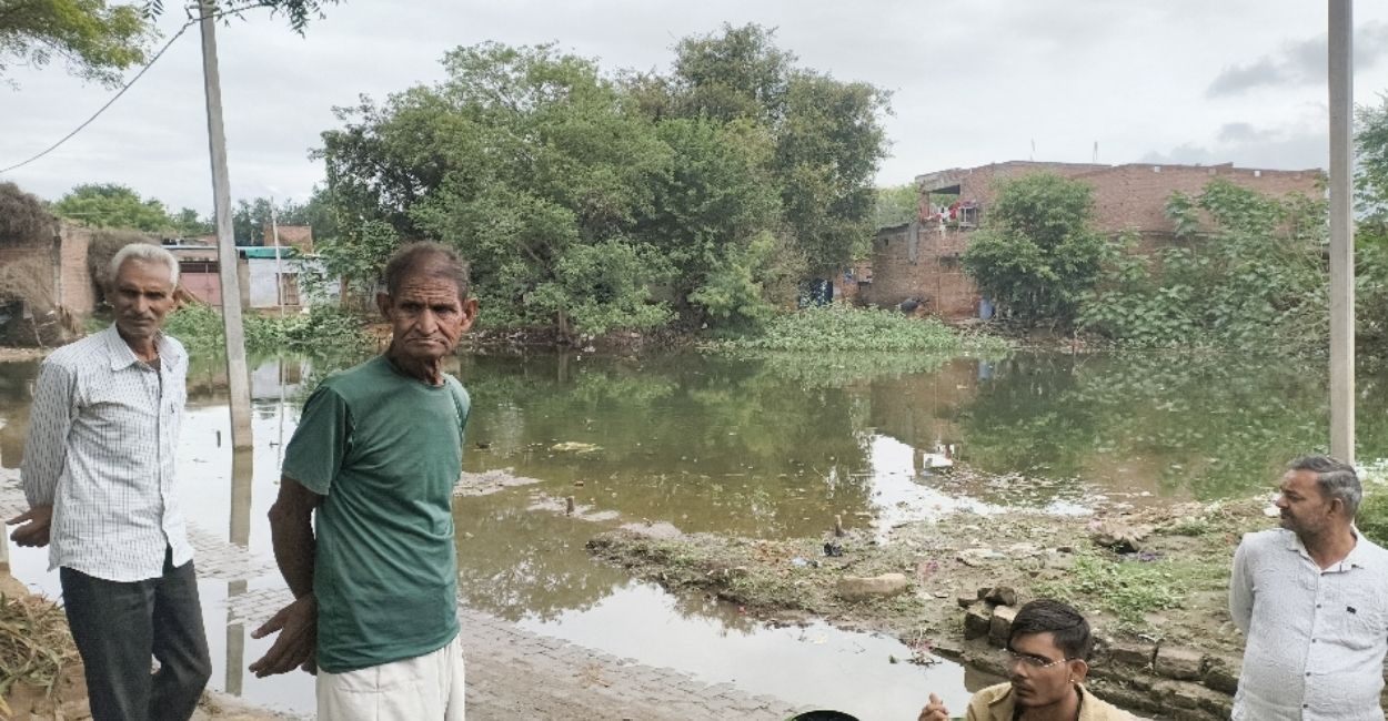 dengue outbreak in etawah young woman dies parents hospitalized