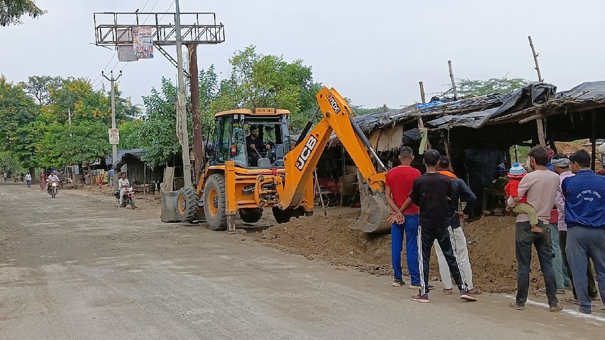 road widening begins from sankisa tiraha district magistrate orders