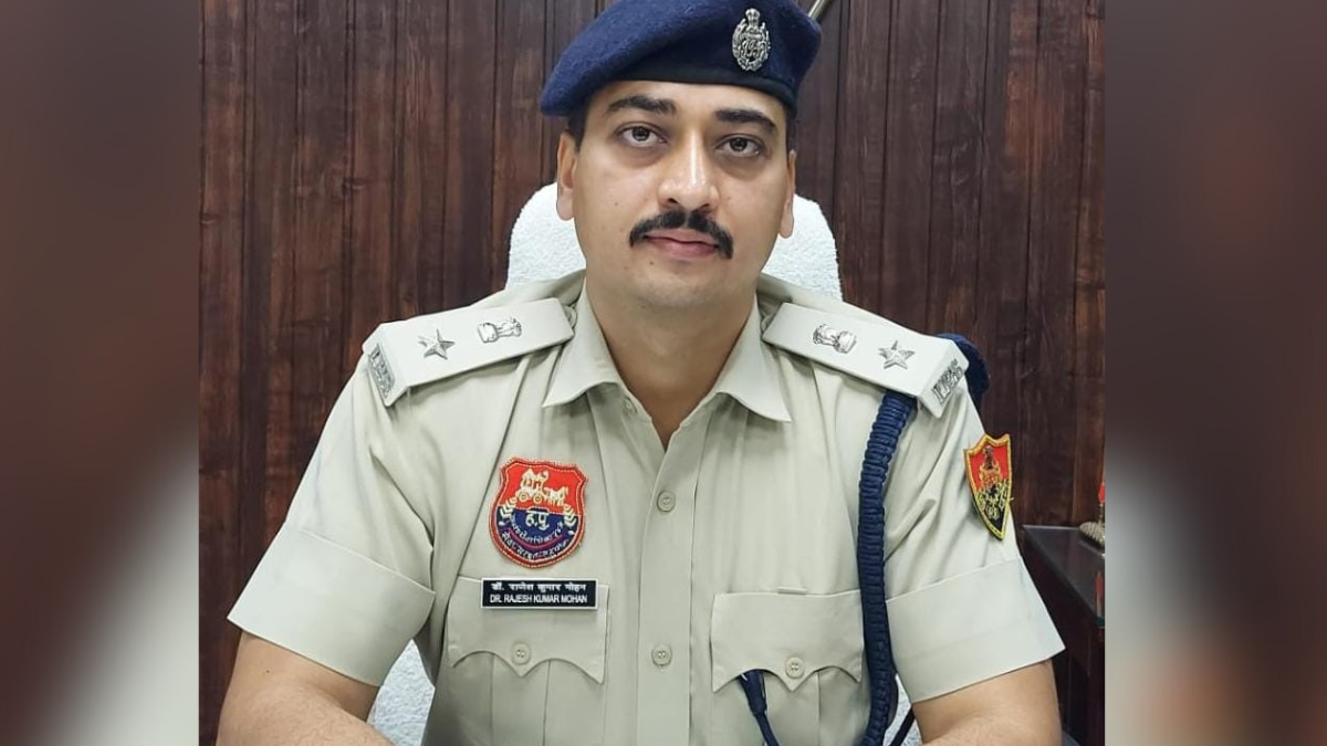 gurugram police sorrythank you initiative friendly traffic checks