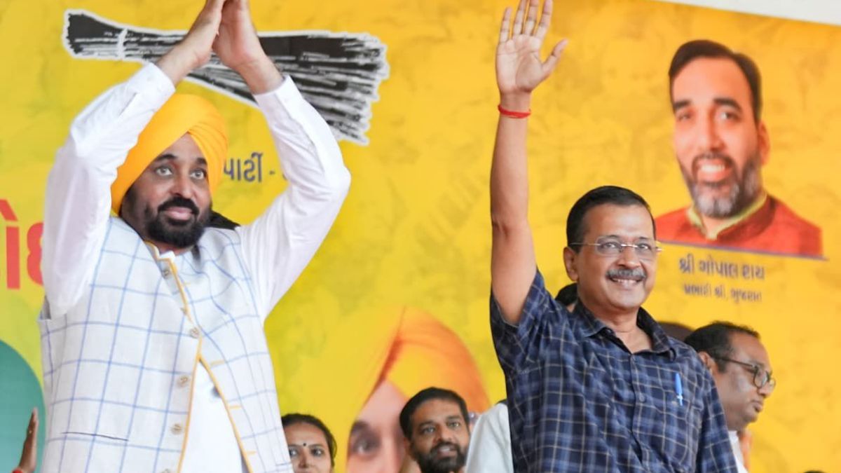 bjp has become a burden on gujarat soil kejriwal said this time the people of gujarat will unite and throw out this oppressive government