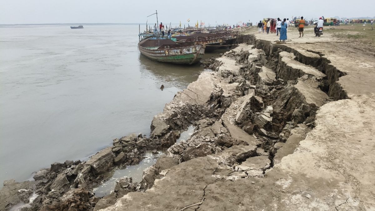 ganga erosion in maner villages submerged residents demand action