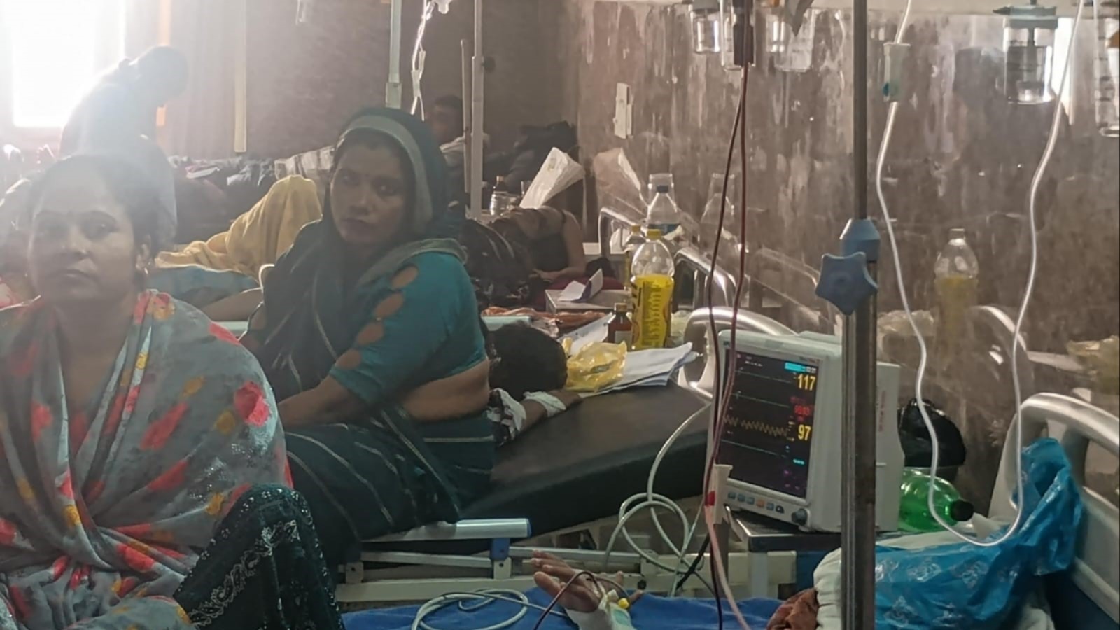 eta fever outbreak four deaths in akbarpur village