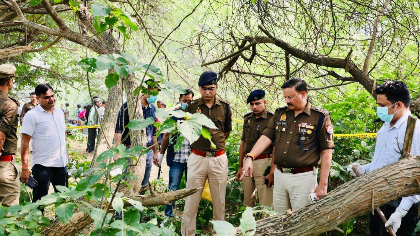 shahjahanpur shepherd murdered body found in forest