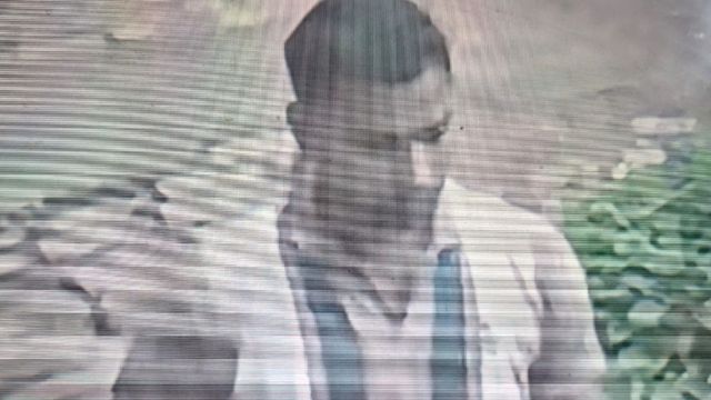 सफीपुर में सराफा कारोबारी के घर से नकदी और जेवर उड़ाए, CCTV में कैद हुआ बदमाश
