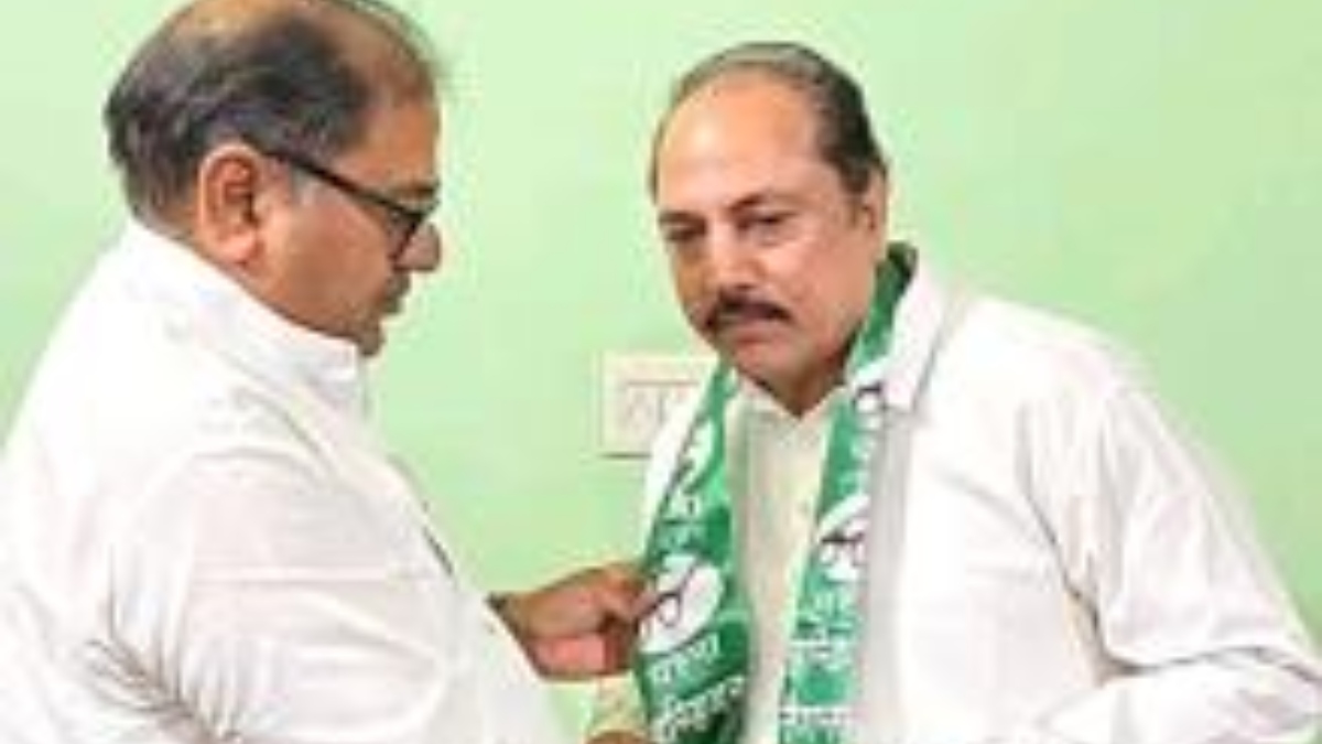 haryana congress suffers setback veteran leader kuldeep kataria joins inld attacks bjp