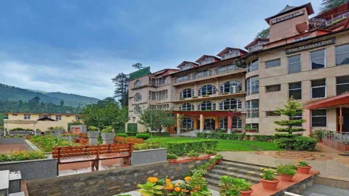 himachal tourism hptdc announces winter discount on hotels