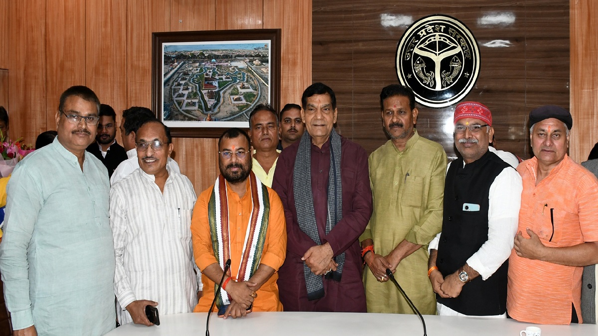 up minister arvind sharma instruction prayagraj officials to expedite projects