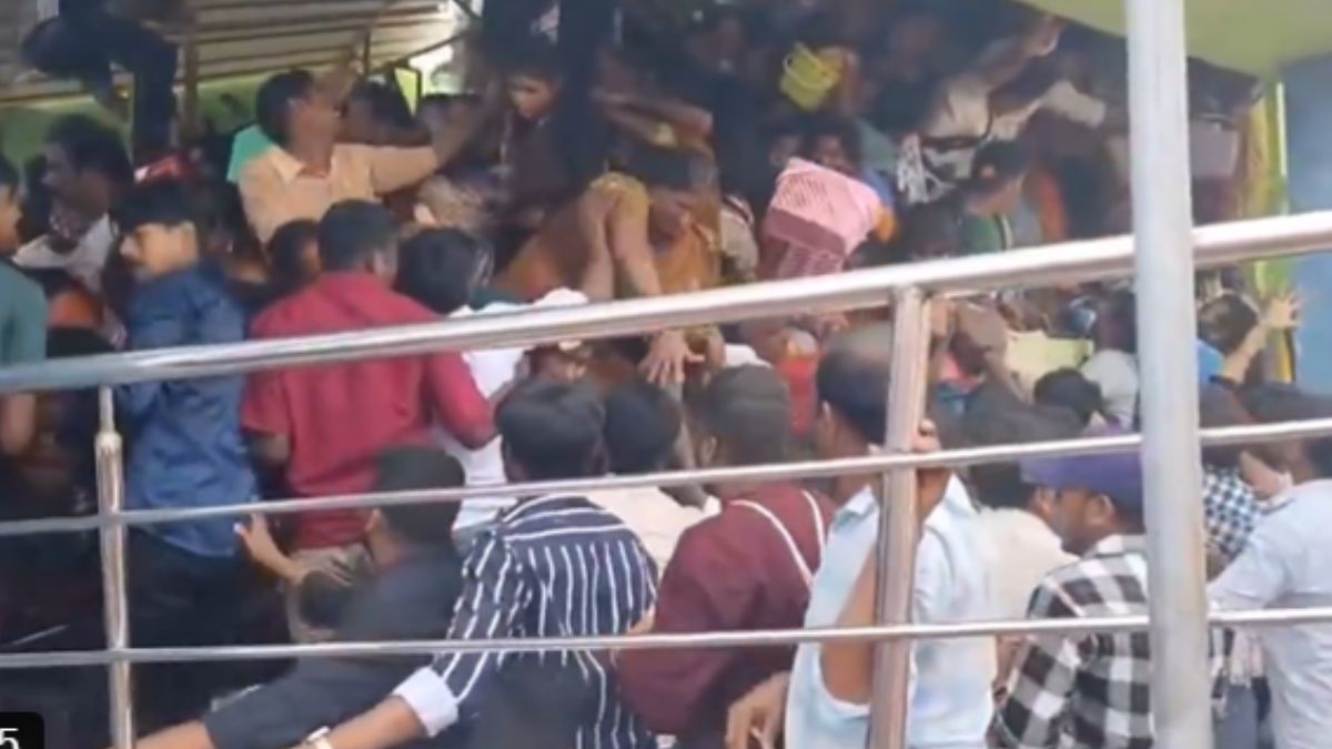 andhra pradesh temple stampede deaths reported in srikakulam