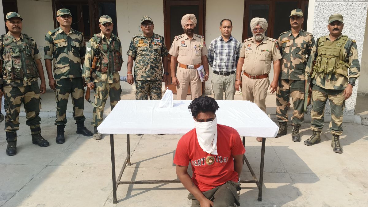 bsf arrests arms smuggler recovers pistol and cartridges