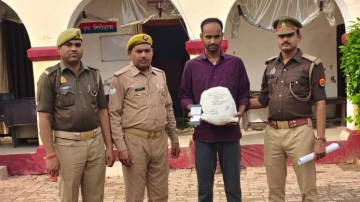 fake nia officer arrested in ayodhya for police recruitment scam