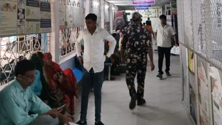 बेमौसमी बारिश और ठंड से बढ़े सर्दी-जुकाम के मरीज