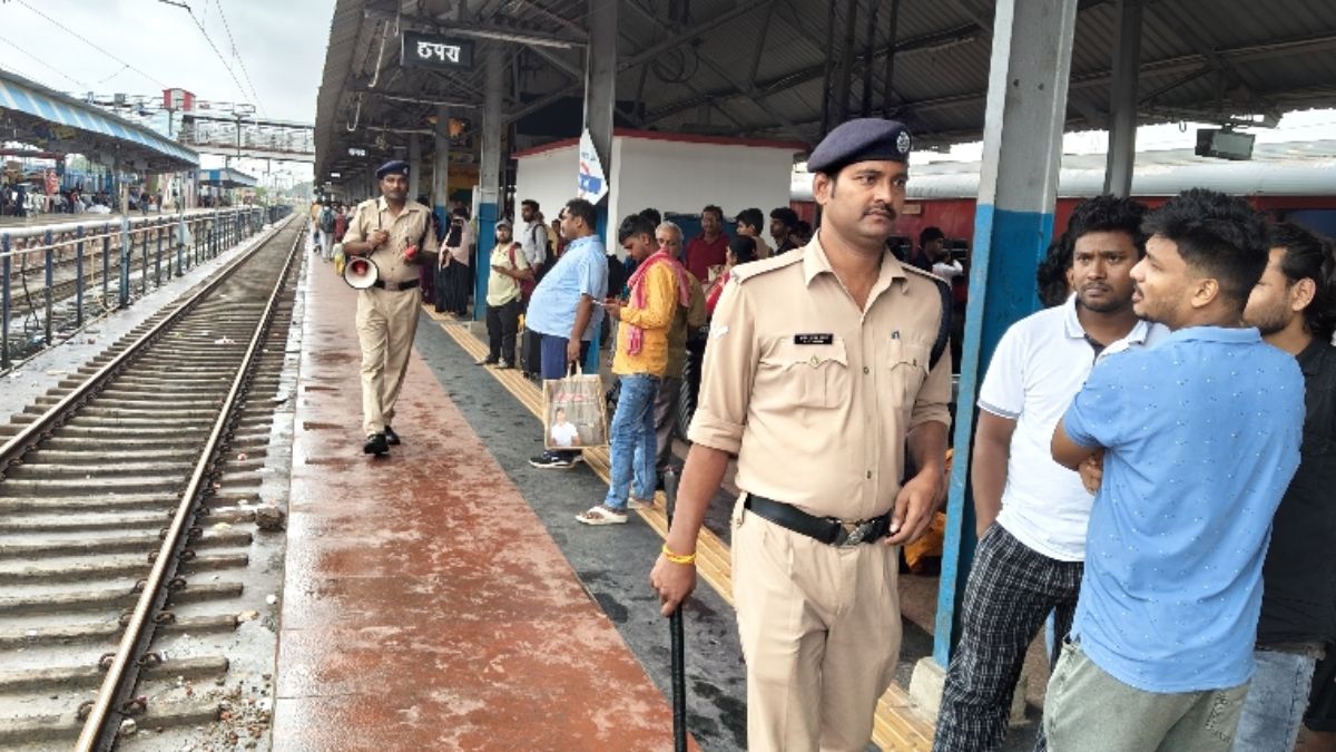 saran migration post festival exodus due to lack of jobs