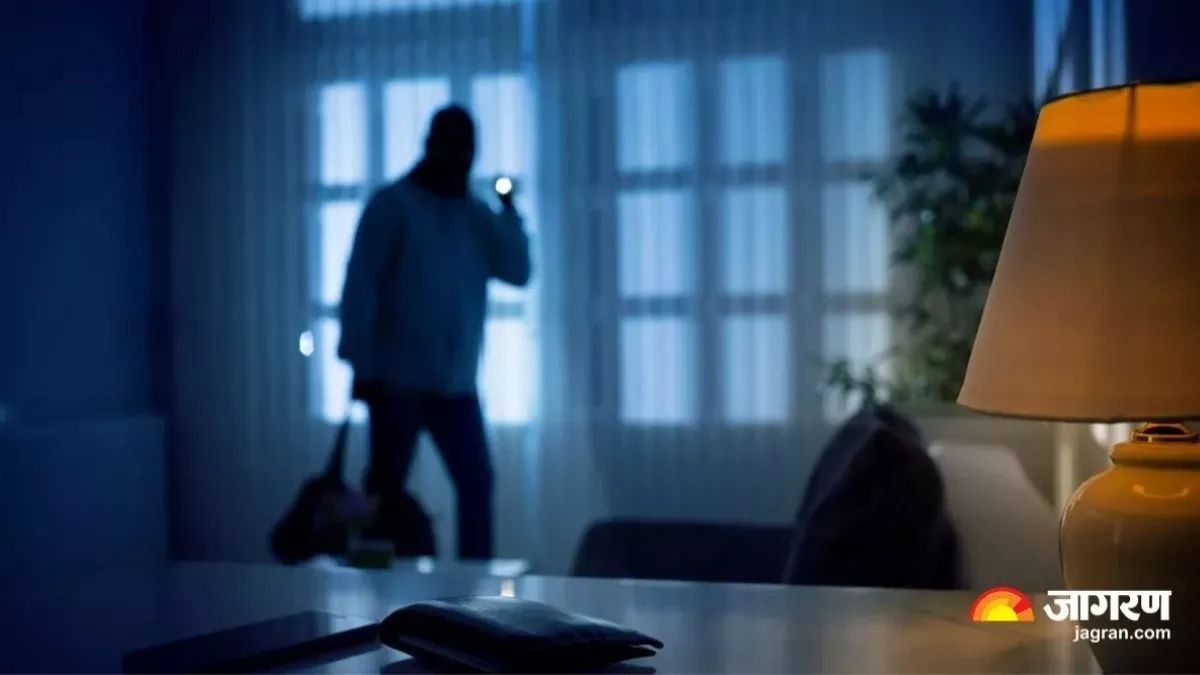 smart meter scam thieves use installation as pretext for robbery