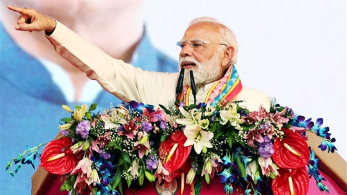 pm modi vows to eradicate maoist violence in india