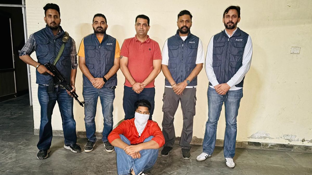 wanted criminal ranjeet close associate of gangster rummy machhana arrested in bathinda weapons recovered