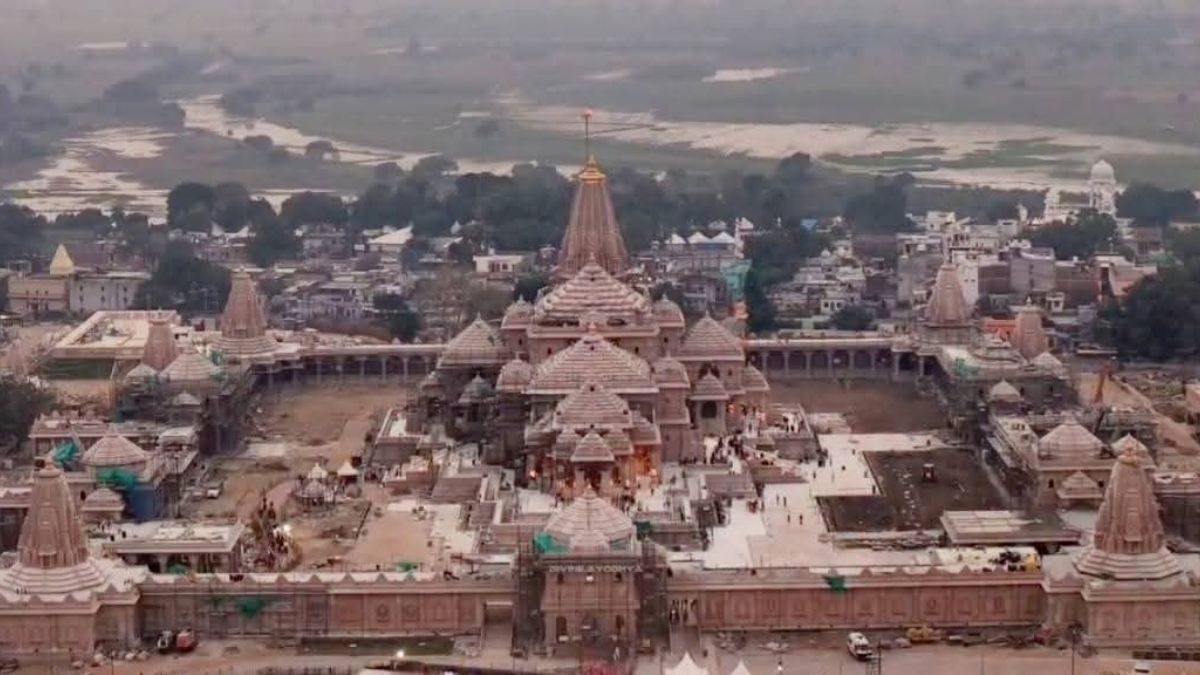 ram mandir flag hoisting latecomers denied entry fixed time